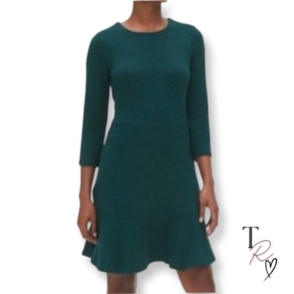 GAP Textured Fit & Flare Green Flutter Dress Career Holiday Party Size 6 TALL - Picture 1 of 13